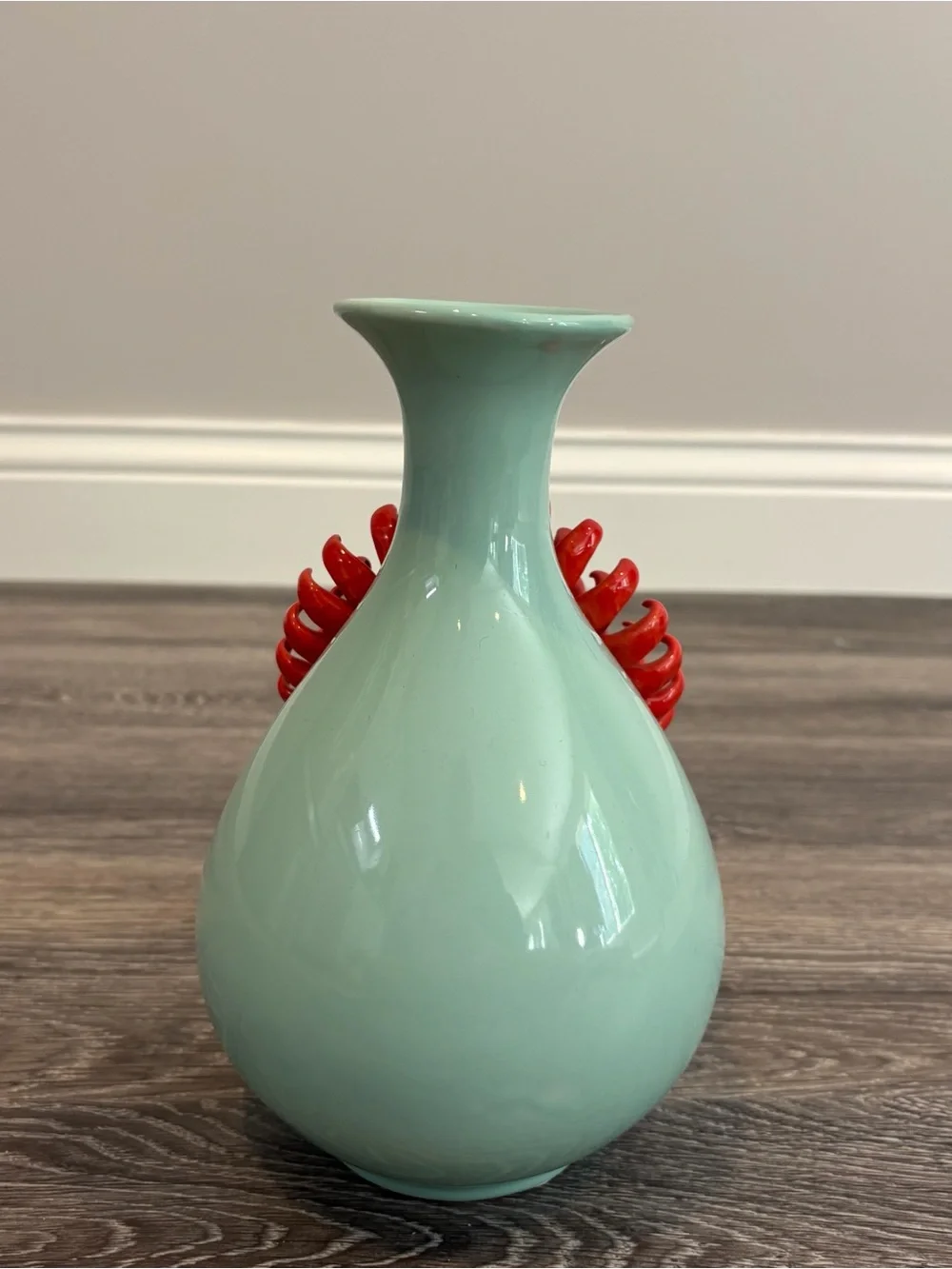 Anthropologie Aqua Ceramic Vase Red 3D Chrysanthemum Flower 9” Bloom